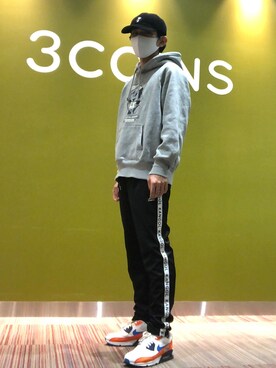 「KANGOL（カンゴール）のアイテム（パンツ）」を使った、まっちゃんさん（メンズ・164cm）の秋コーディネート