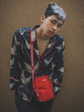 Outfit ideas - How to wear Supreme ショルダーバッグ (United States) - WEAR