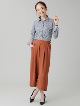 「アイテム（ビジネスシャツ）」を使った、TOKYO_SHIRTSさん（レディース・173cm）の冬コーディネート