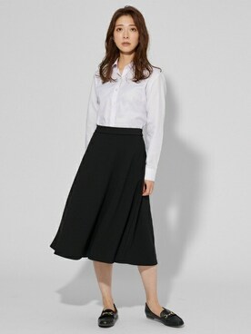 「アイテム（ビジネスシャツ）」を使った、TOKYO_SHIRTSさん（レディース・166cm）の冬コーディネート
