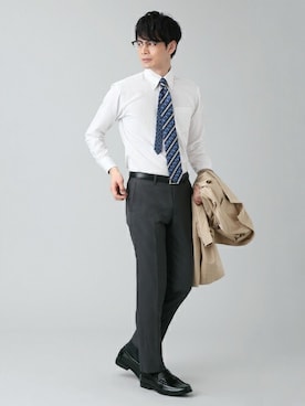 「アイテム（ビジネスシャツ）」を使った、TOKYO_SHIRTSさん（メンズ・181cm）の冬コーディネート