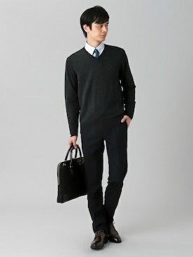「アイテム（ビジネスシャツ）」を使った、TOKYO_SHIRTSさん（メンズ・181cm）の冬コーディネート