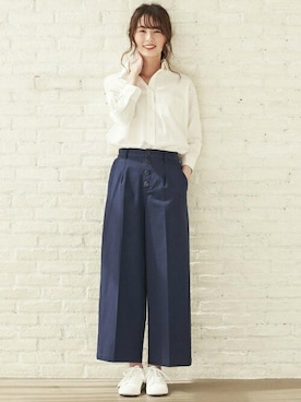 「アイテム（チノパンツ）」を使った、TOKYO_SHIRTSさん（レディース・170cm）の冬コーディネート
