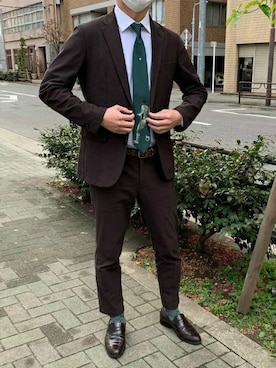 「アイテム（ビジネスシャツ）」を使った、TOKYO_SHIRTSさん（メンズ・173cm）の冬コーディネート