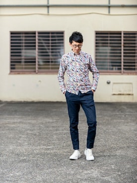 「アイテム（ビジネスシャツ）」を使った、TOKYO_SHIRTSさん（メンズ・180cm）の冬コーディネート
