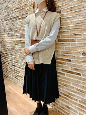 「アイテム（ビジネスシャツ）」を使った、TOKYO_SHIRTSさん（レディース・156cm）の冬コーディネート