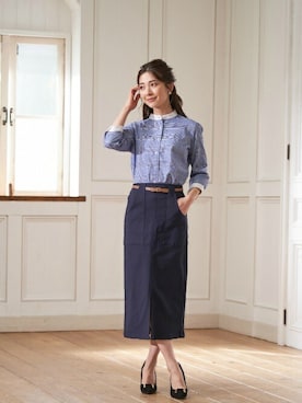 「アイテム（ビジネスシャツ）」を使った、TOKYO_SHIRTSさん（レディース・166cm）の春コーディネート