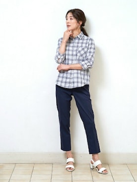「アイテム（ビジネスシャツ）」を使った、TOKYO_SHIRTSさん（レディース・166cm）の春コーディネート