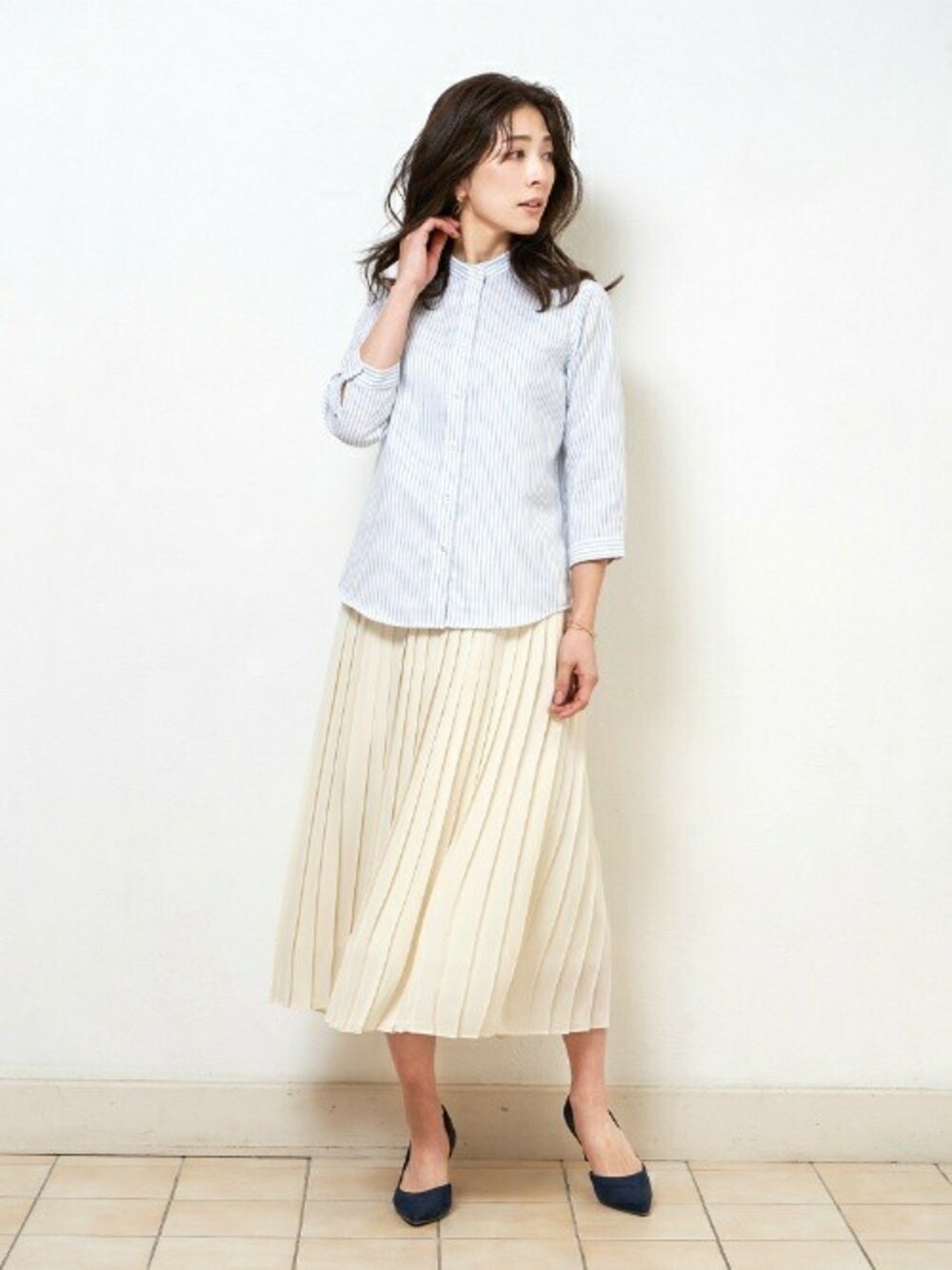TOKYO_SHIRTSさんの「形態安定ノーアイロン スタンド衿 やわらかガーゼ 七分袖ビジネスワイシャツ（TOKYO SHIRTS）」を使ったコーディネート