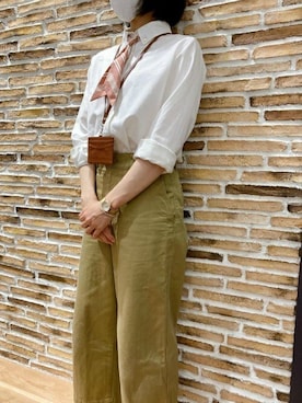 「アイテム（ビジネスシャツ）」を使った、TOKYO_SHIRTSさん（レディース・156cm）の春コーディネート