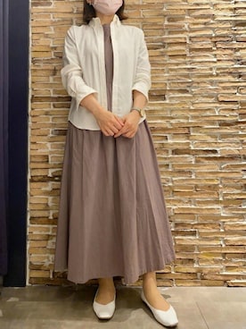 「アイテム（ビジネスシャツ）」を使った、TOKYO_SHIRTSさん（レディース・156cm）の春コーディネート