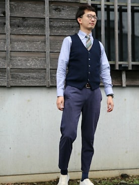 「アイテム（ビジネスシャツ）」を使った、TOKYO_SHIRTSさん（メンズ・180cm）の秋コーディネート