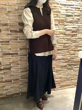 「アイテム（ベスト）」を使った、TOKYO_SHIRTSさん（レディース・170cm）の秋コーディネート