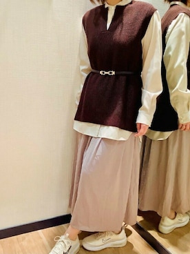 「アイテム（ビジネスシャツ、ベージュ系）」を使った、TOKYO_SHIRTSさん（レディース・158cm）の秋コーディネート