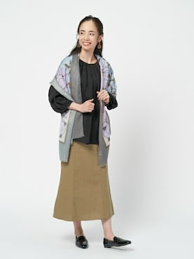 「アイテム（ストール/ショール）」を使った、TOKYO_SHIRTSさん（レディース・173cm）の秋コーディネート