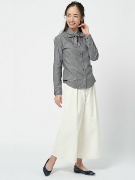 「アイテム（ビジネスシャツ、ブラック系）」を使った、TOKYO_SHIRTSさん（レディース・173cm）の秋コーディネート