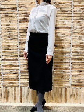 「アイテム（ビジネスシャツ）」を使った、TOKYO_SHIRTSさん（レディース・161cm）の冬コーディネート