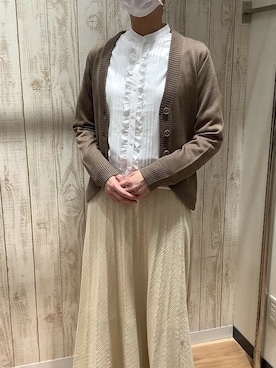 「アイテム（ビジネスシャツ）」を使った、TOKYO_SHIRTSさん（レディース・160cm）の冬コーディネート