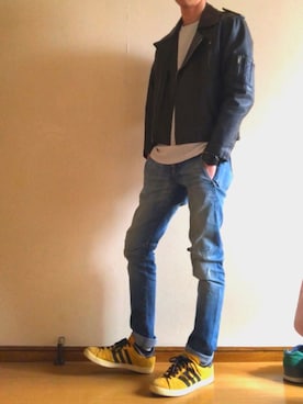 「united arrows」｜「アイテム（ライダースジャケット）」を使った、y.sさん（メンズ・169cm）の春コーディネート