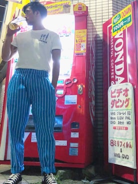 「COOKMANのアイテム（その他パンツ、ブルー系）」を使った、KANさん（メンズ・180cm）の夏コーディネート