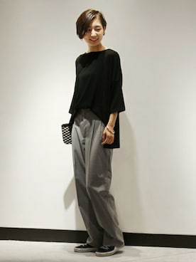 「GOLDEN GOOSE（ゴールデングース）のアイテム（スニーカー）」を使った、KANAさん（レディース・160cm）の秋コーディネート
