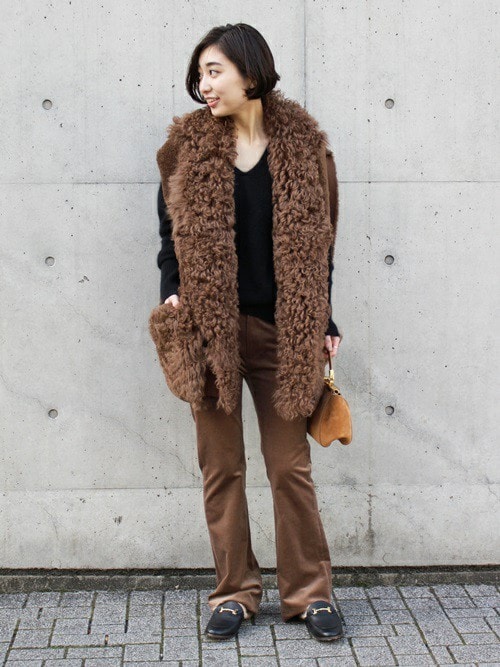 Deuxieme Classe（ドゥーズィエムクラス）の「FUWAシャギーVネックプル