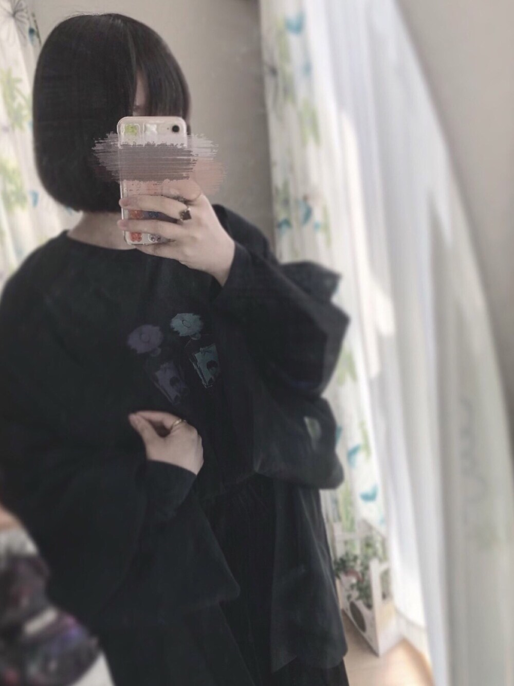 「羽織り、黒、お祭り、メンヘラ、初投稿、いいね返し、フォローミー、シンプルコーデ」｜「ぼくりりのグッズのアイテム（Tシャツ/カットソー、ブラック系）」を使った、ゆちゃんさん（レディース・150cm）の春コーディネートの1枚目の写真