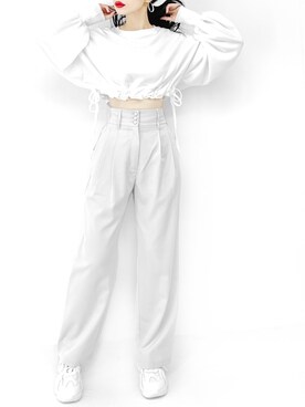 「LVEU.（ラブユ.）のアイテム（セットアップ）」を使った、LVEU.さん（レディース・163cm）の秋コーディネート