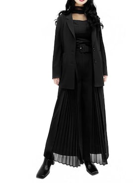 「LVEU.（ラブユ.）のアイテム（ジャケット/アウター）」を使った、LVEU.さん（レディース・163cm）の春コーディネート