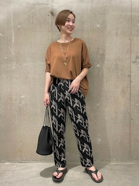 「YAHKI（ヤーキ）のアイテム」を使った、TOYAMAさん（レディース・165cm）の夏コーディネート