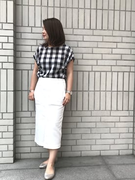 「アイテム（アナログ腕時計、グレー系）」を使った、fukaminさん（レディース・153cm）の夏コーディネート