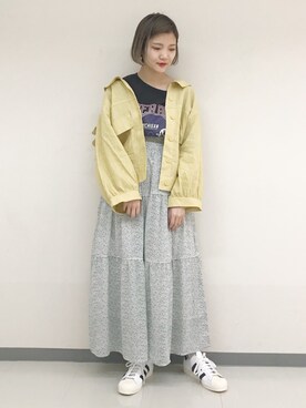 「w closet（ダブルクローゼット）のアイテム（その他アウター）」を使った、TAKAMATSU SAHOさん（レディース・154cm）の春コーディネート