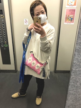 「アベイル」｜「アイテム（スリッポン）」を使った、Jinさん（レディース・153cm）の冬コーディネート