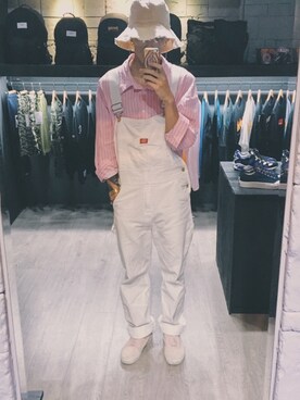 「Taiwan」｜「アイテム（オールインワン・サロペット）」を使った、GigaLiuさん（メンズ・173cm）の秋コーディネート