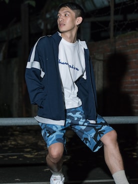 「Champion（チャンピオン）のアイテム（スタジャン）」を使った、GigaLiuさん（メンズ・173cm）の秋コーディネート