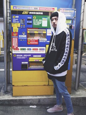 「Simplicite（サンプリシテ）のアイテム（トップス）」を使った、GigaLiuさん（メンズ・173cm）の冬コーディネート