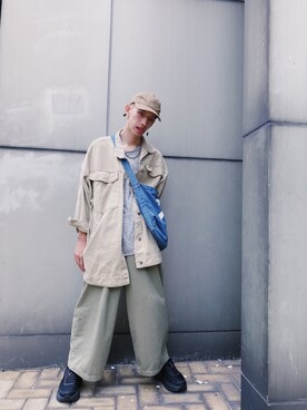 「niko and...（ニコアンド）のアイテム（チノパンツ）」を使った、GigaLiuさん（メンズ・173cm）の夏コーディネート