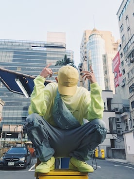 「LIFUL MINIMAL GARMENTS.（ライフルミニマルガーメンツ）のアイテム（帽子）」を使った、GigaLiuさん（メンズ・173cm）の春コーディネート