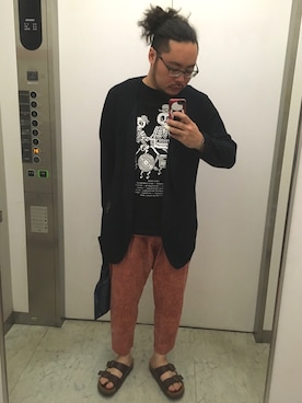 「hatra（ハトラ）のアイテム（パンツ）」を使った、みっちーさん（メンズ・172cm）の秋コーディネート