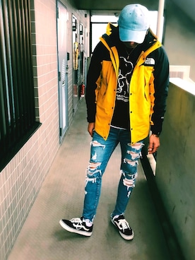 「クリスマス」｜「アイテム（マウンテンパーカー）」を使った、🌟bull-otto🌟さん（メンズ・183cm）の冬コーディネート