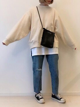 「GU（ジーユー）のアイテム（トップス、ホワイト系）」を使った、ゆきさん（レディース・163cm）の冬コーディネート