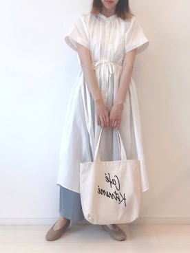 「GU（ジーユー）のアイテム（ワンピース/ドレス、ホワイト系）」を使った、ゆきさん（レディース・163cm）の春コーディネート