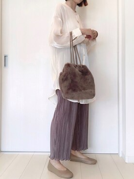 「VACANCY（ヴァカンシー）の【VACANCY】シャイニーオーバーバンドカラーシャツ（シャツ/ブラウス、ベージュ系）」を使った、ゆきさん（レディース・163cm）の夏コーディネート
