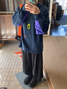 「off white（オフホワイト）のアイテム（アクセサリー）」を使った、れさん（メンズ・172cm）の秋コーディネート