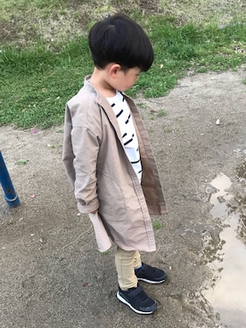 「AZUL by moussy（アズールバイマウジー）のアイテム（その他アウター）」を使った、じょじょさん（キッズ・110cm）の春コーディネート