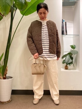 「ホワイトデニム」｜「アイテム（ノーカラージャケット）」を使った、emiinamiiさん（レディース・164cm）の秋コーディネート