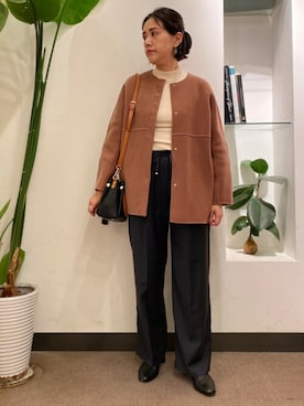 「RODE SKO（ロデスコ）のプチ2WAYトートバッグ（トートバッグ、ブラック系）」を使った、浪口　絵美さん（レディース・164cm）の秋コーディネート