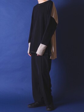 「YON（ヨン）のアイテム（トップス）」を使った、みぎたさん（メンズ・178cm）の夏コーディネート