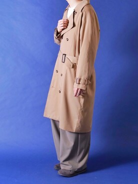 「CASPER JOHN（キャスパージョン）のLoose Trench Coat/ルーズトレンチコート（トレンチコート、ベージュ系）」を使った、みぎたさん（メンズ・178cm）の春コーディネート