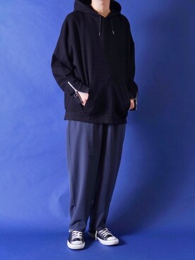 「Herden（ハーデン）のHerden　スリーブジップパーカー（パーカー、ブラック系）」を使った、みぎたさん（メンズ・178cm）の春コーディネート